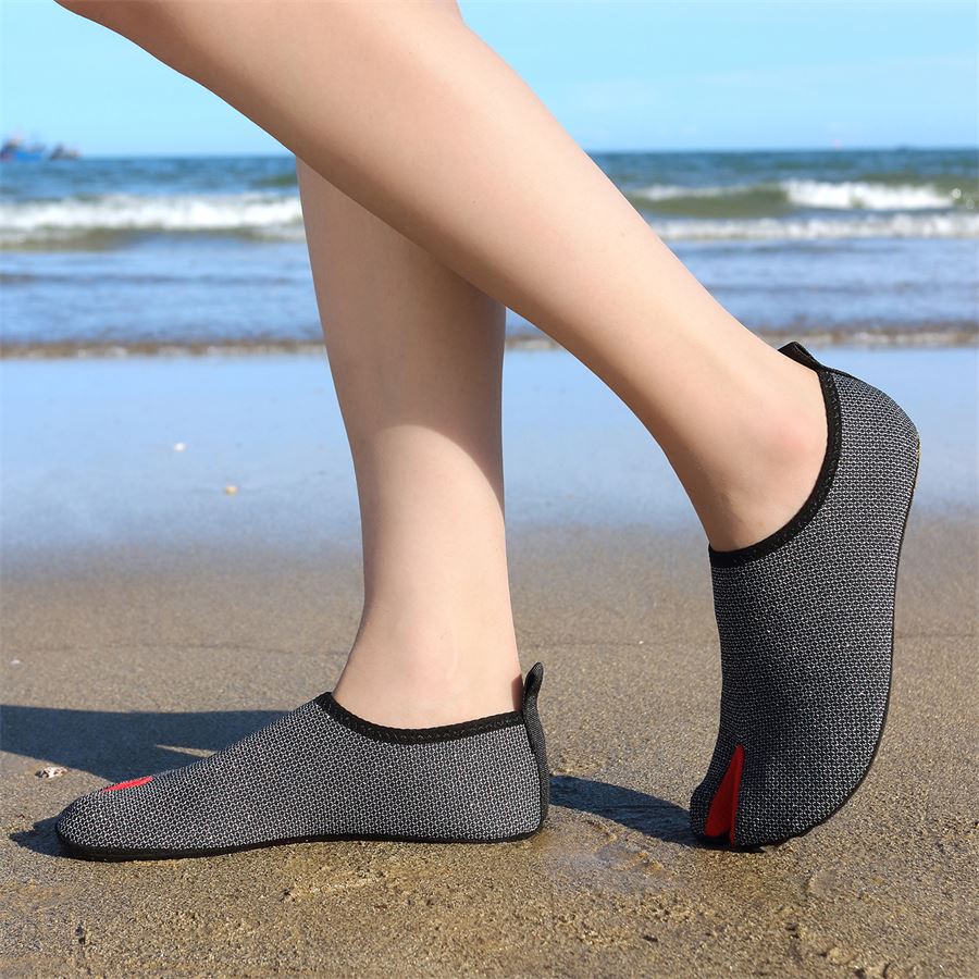Split-Toe Aqua Sock in use, view 5