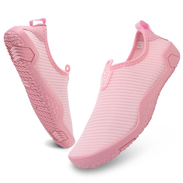 SX006 Slip-On Couple Water Shoe