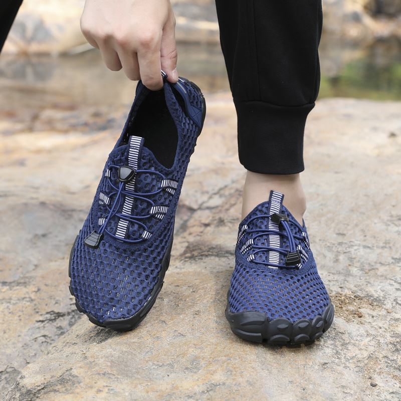 Open-Mesh Creek Shoe in use, view 4
